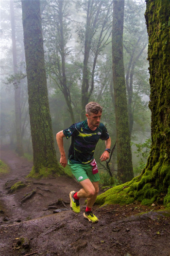 Paddy O'Leary pushing up Cardiac